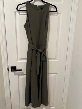 NEW Size 6 Banana Republic Olive Green Sleeveless wide leg pantsuit